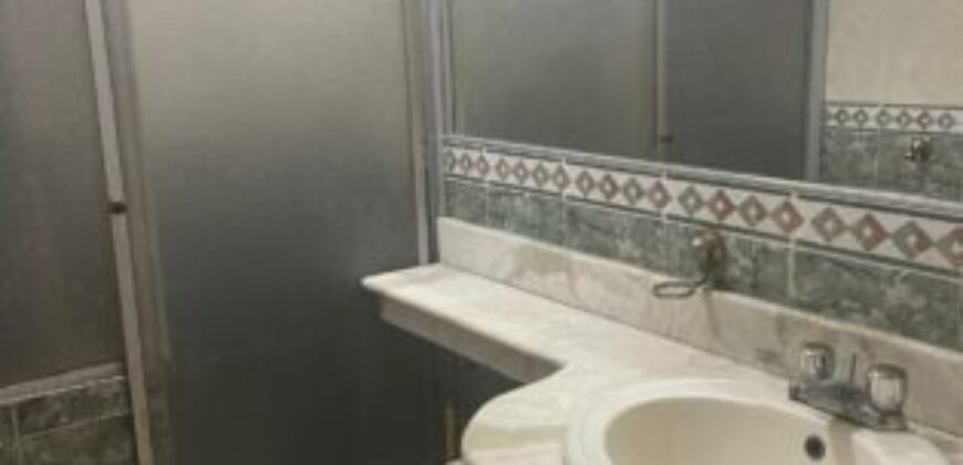 Oficina de 214 m² en Venta en Centro de Guayaquil, Calle Panamá