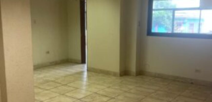 Oficina de 214 m² en Venta en Centro de Guayaquil, Calle Panamá