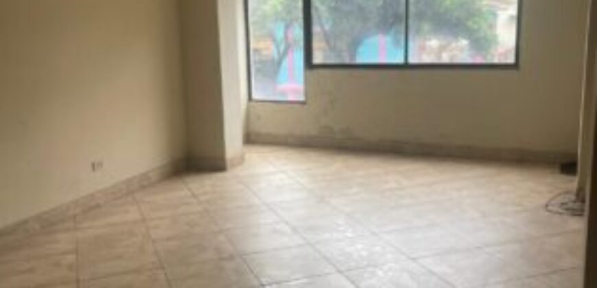 Oficina de 214 m² en Venta en Centro de Guayaquil, Calle Panamá