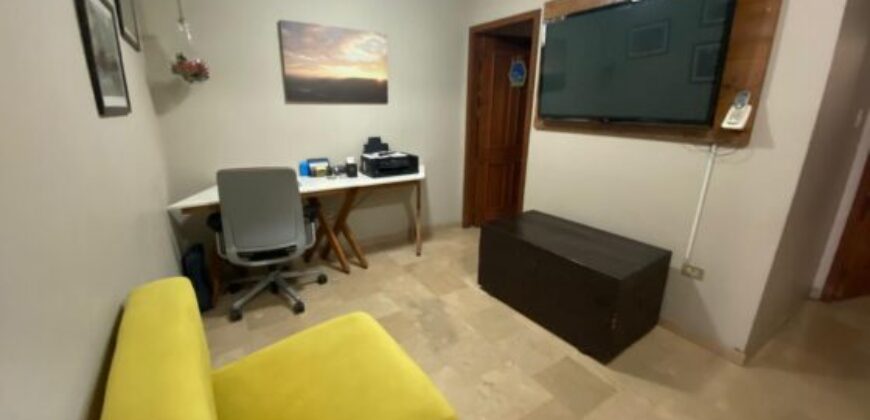 En Venta Departamento de 3 Dorm. en Portón de Las Lomas