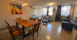 En Venta Departamento de 3 Dorm. en Portón de Las Lomas