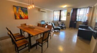 En Venta Departamento de 3 Dorm. en Portón de Las Lomas