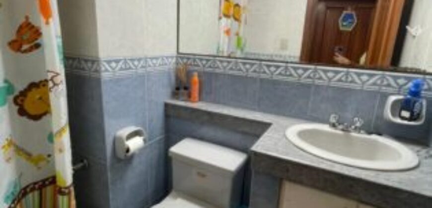 En Venta Departamento de 3 Dorm. en Portón de Las Lomas