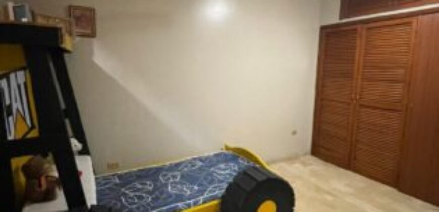 En Venta Departamento de 3 Dorm. en Portón de Las Lomas