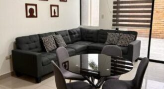 En Alquiler Departamento Full Amoblado de 2 Dorm., Planta Baja en Km 2.5 Via Samborondon