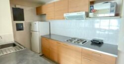 En Venta suite amoblada en Torres del sol, con parqueo