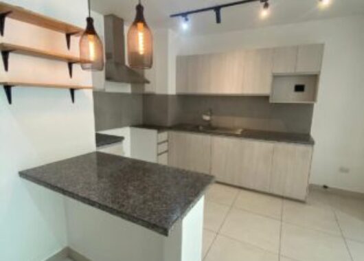 En Alquiler Departamento de 2 Dorm. en 100 Olivos Parc, Increible Vista Panoramica