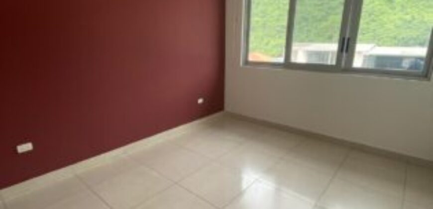 En Alquiler Departamento de 2 Dorm. en 100 Olivos Parc, Increible Vista Panoramica