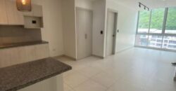 En Alquiler Departamento de 2 Dorm. en 100 Olivos Parc, Increible Vista Panoramica