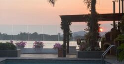 Preciosa Casa de 4 Dorm. en Venta o Alquiler con Hermosa Vista Al Rio en La Puntilla