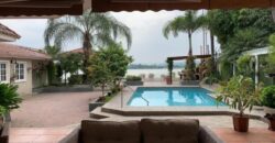 Preciosa Casa de 4 Dorm. en Venta o Alquiler con Hermosa Vista Al Rio en La Puntilla