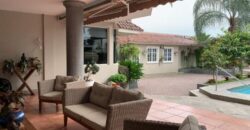 Preciosa Casa de 4 Dorm. en Venta o Alquiler con Hermosa Vista Al Rio en La Puntilla