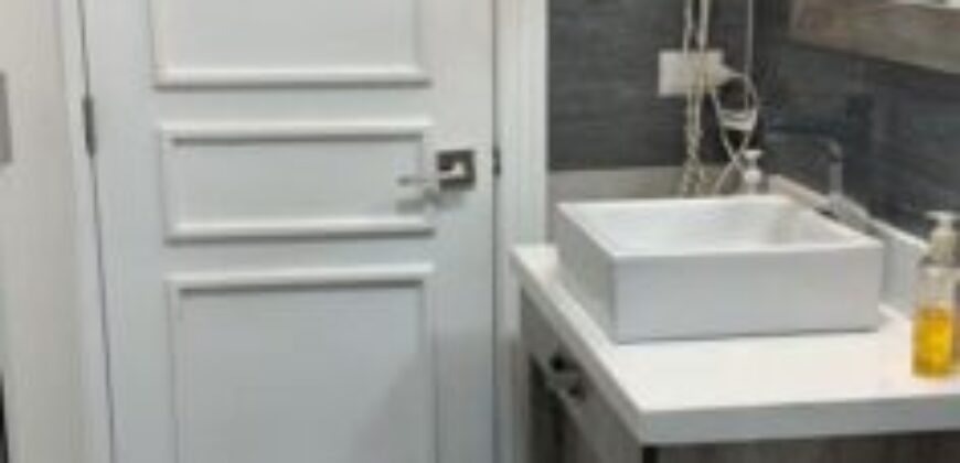 Preciosa Casa de 4 Dorm. en Venta o Alquiler con Hermosa Vista Al Rio en La Puntilla