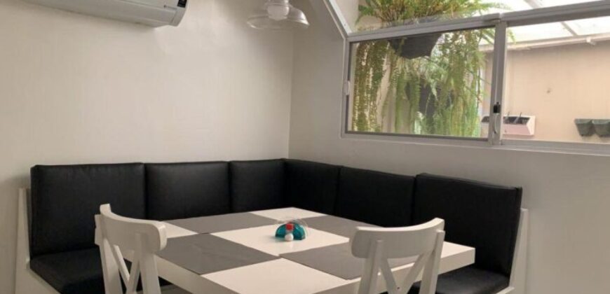 Preciosa Casa de 4 Dorm. en Venta o Alquiler con Hermosa Vista Al Rio en La Puntilla