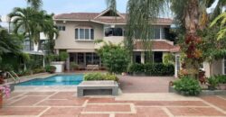 Preciosa Casa de 4 Dorm. en Venta o Alquiler con Hermosa Vista Al Rio en La Puntilla