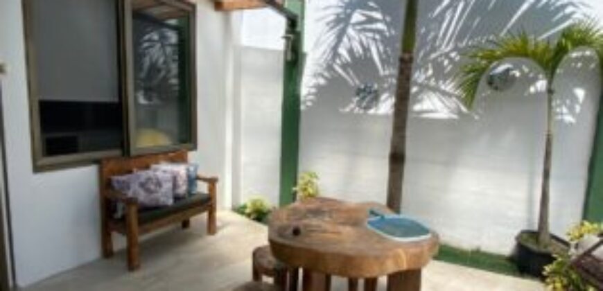 Hermosa Casa de 4 Dorm. en Alquiler en Vía a La Costa, Urbanización Belo Horizonte