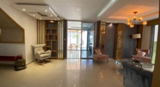 Hermosa Casa de 4 Dorm. en Alquiler en Vía a La Costa, Urbanización Belo Horizonte