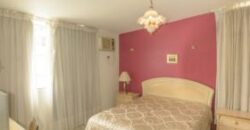 Amplia Casa de 5 Dorm. en Venta en Los Ceibos, Ubicacion Estrategica