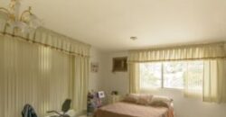 Amplia Casa de 5 Dorm. en Venta en Los Ceibos, Ubicacion Estrategica