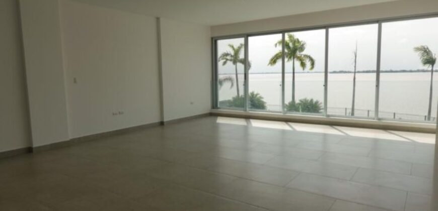 En Venta o Alquiler Espectacular Departamento de 3 Dorm, Acabados de Lujo, Vista Privilegiada Al Rio
