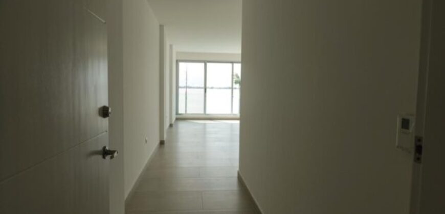 En Venta o Alquiler Espectacular Departamento de 3 Dorm, Acabados de Lujo, Vista Privilegiada Al Rio