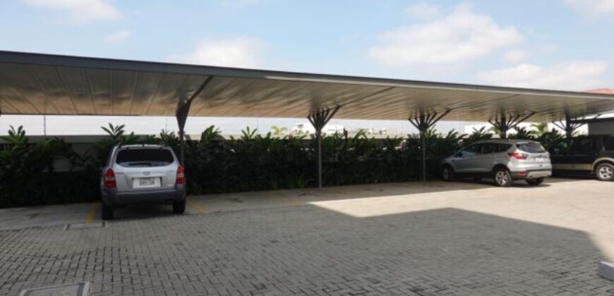 En Venta o Alquiler Espectacular Departamento de 3 Dorm, Acabados de Lujo, Vista Privilegiada Al Rio