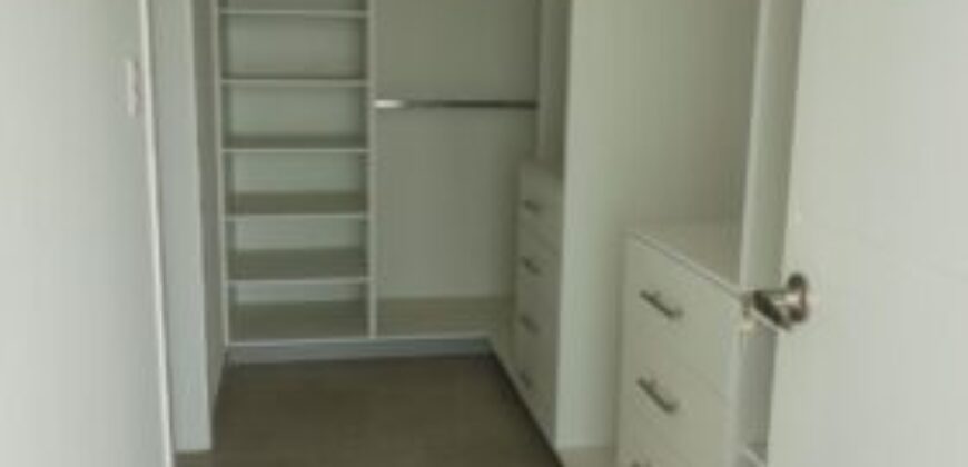 En Venta o Alquiler Espectacular Departamento de 3 Dorm, Acabados de Lujo, Vista Privilegiada Al Rio