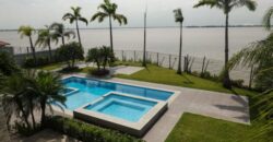 En Venta o Alquiler Espectacular Departamento de 3 Dorm, Acabados de Lujo, Vista Privilegiada Al Rio