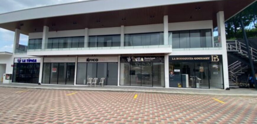 Local Comercial de 86 m² en Venta o Alquiler en Plaza Diamante (Sector La Joya)