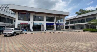 Local Comercial de 86 m² en Venta o Alquiler en Plaza Diamante (Sector La Joya)