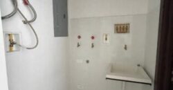 Departamento Planta Baja con Patio, 3 Dorm., en Venta en Samborondón Km 3
