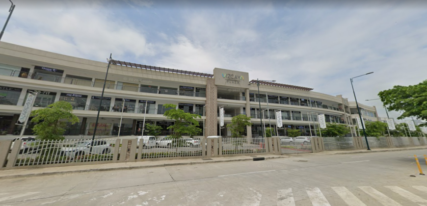 Local Comercial de 45 m² en Alquiler en El Nuevo Samborondón, Plaza Vizcaya