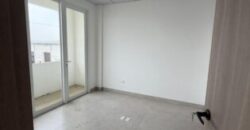 En Alquiler Bodega con Oficina en Almax Plus de Estreno