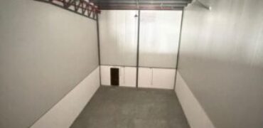 En Alquiler Bodega con Oficina en Almax Plus de Estreno