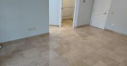 En Alquiler Casa Remodelada de 500 m² con 4 Habitaciones en Samborondón, La Puntilla