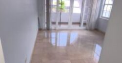 En Alquiler Casa Remodelada de 500 m² con 4 Habitaciones en Samborondón, La Puntilla