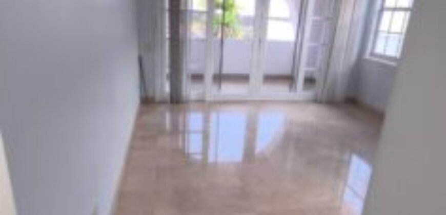 En Alquiler Casa Remodelada de 500 m² con 4 Habitaciones en Samborondón, La Puntilla