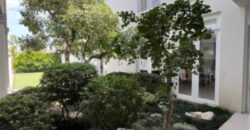 Exclusiva y Elegante Casa 4 Dorm. en Venta en Samborondón, Lagos de Batan
