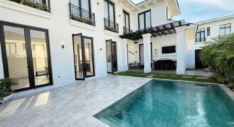 En Venta Casa de Lujo en Aires de Batán, Samborondon