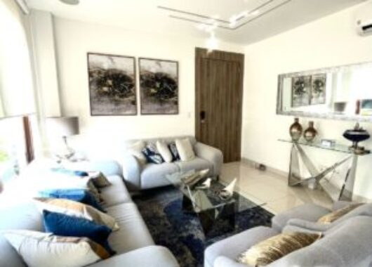 Impecable Departamento de 2 Dorm Full Amoblado en Alquiler, Km 2,5 Vía Sambo