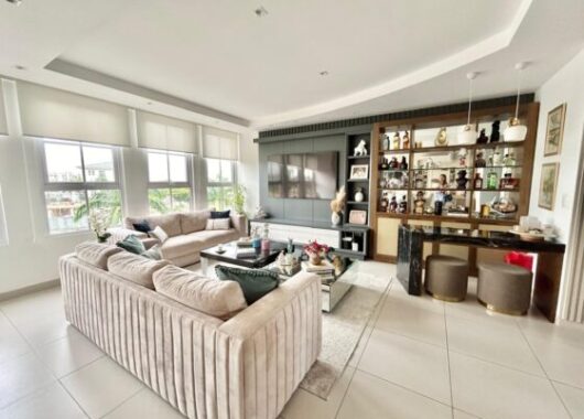 Precioso Departamento de 3 Dorm, en Venta en Isla Mocoli, Súper Cómodo y Completo con Vista Al Lago