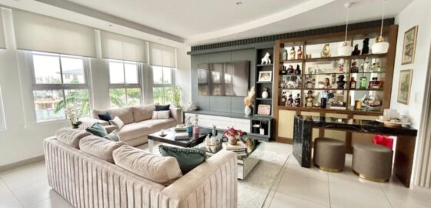 Precioso Departamento de 3 Dorm, en Venta en Isla Mocoli, Súper Cómodo y Completo con Vista Al Lago