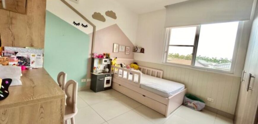 Precioso Departamento de 3 Dorm, en Venta en Isla Mocoli, Súper Cómodo y Completo con Vista Al Lago