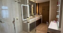 Hermosa Casa de 5 Dorm. Remodelada en La Puntilla Vista Al Río