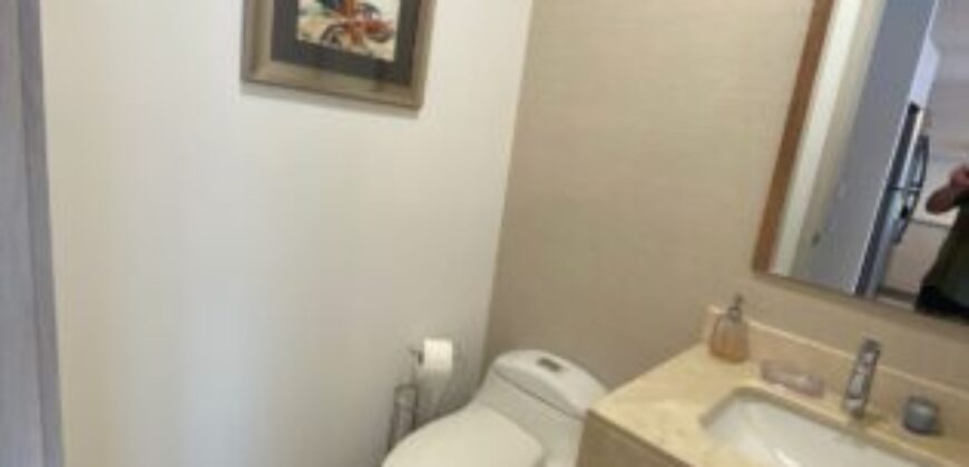 Suite de Lujo en Edificio Agora Frente a Mall del Sol