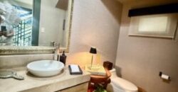 Hermosa Casa en Venta, Impecable Ubicada en El Km 8 de La Vía Samborondon