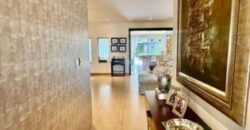 Hermosa Casa en Venta, Impecable Ubicada en El Km 8 de La Vía Samborondon