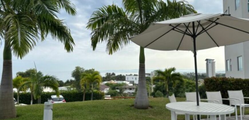 Departamento de 3 Dorm con Vista Al Mar, Full Amoblado en Alquiler, Punta Blanca