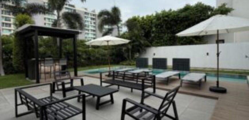 Preciosa E Impecable Casa de 5 Dorm, al Lago en Venta en Isla Mocoli