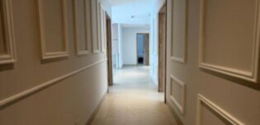 Preciosa E Impecable Casa de 5 Dorm, al Lago en Venta en Isla Mocoli